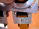 Bricolaje - instalar una antena parabolica - tornillos de sujeci�n de los LNB